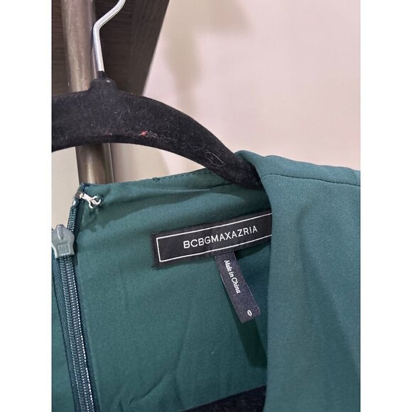 BCBGMAXAZRIA Fulton Twist Front Wide Leg Jumpsuit Ponderosa Pine Womens Size 0 - Picture 9 of 9